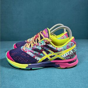 Size 6.5 - Women’s ASICS Gel Noosa tri multicolor shoes